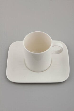 Bach Alumilite Tabaklı Çay Fincanı 200cc